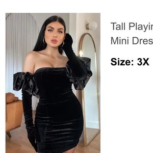 Worn once velvet dress. True to size